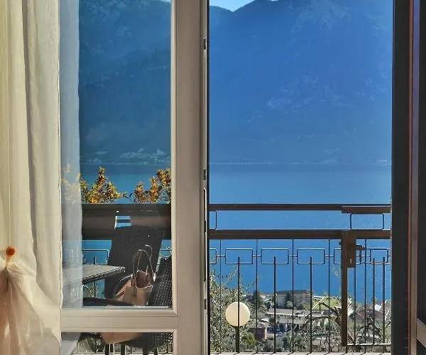 Mont&lac View In Limone *